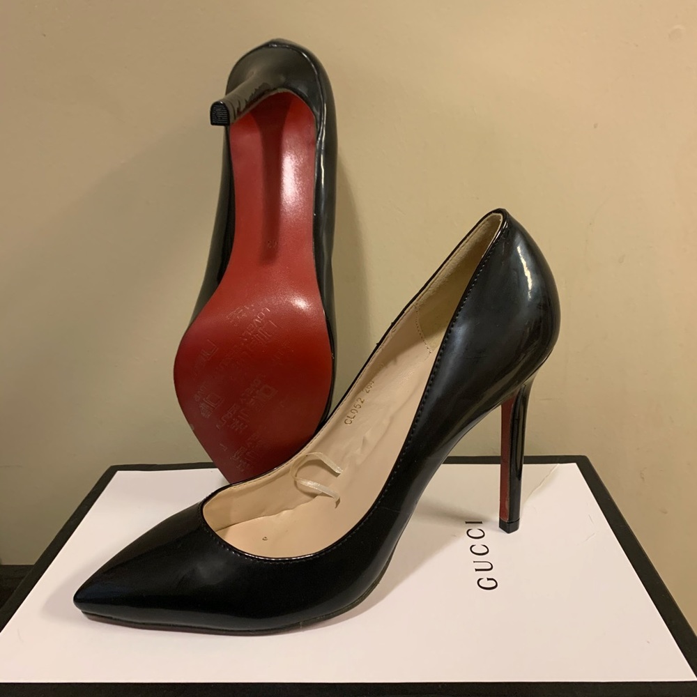 Non designer red sole shoes